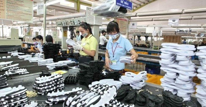 Кожевенно-обувная отрасль Вьетнама поставила цель достичь объема экспорта в размере $13,5 – 14 млрд - ảnh 1